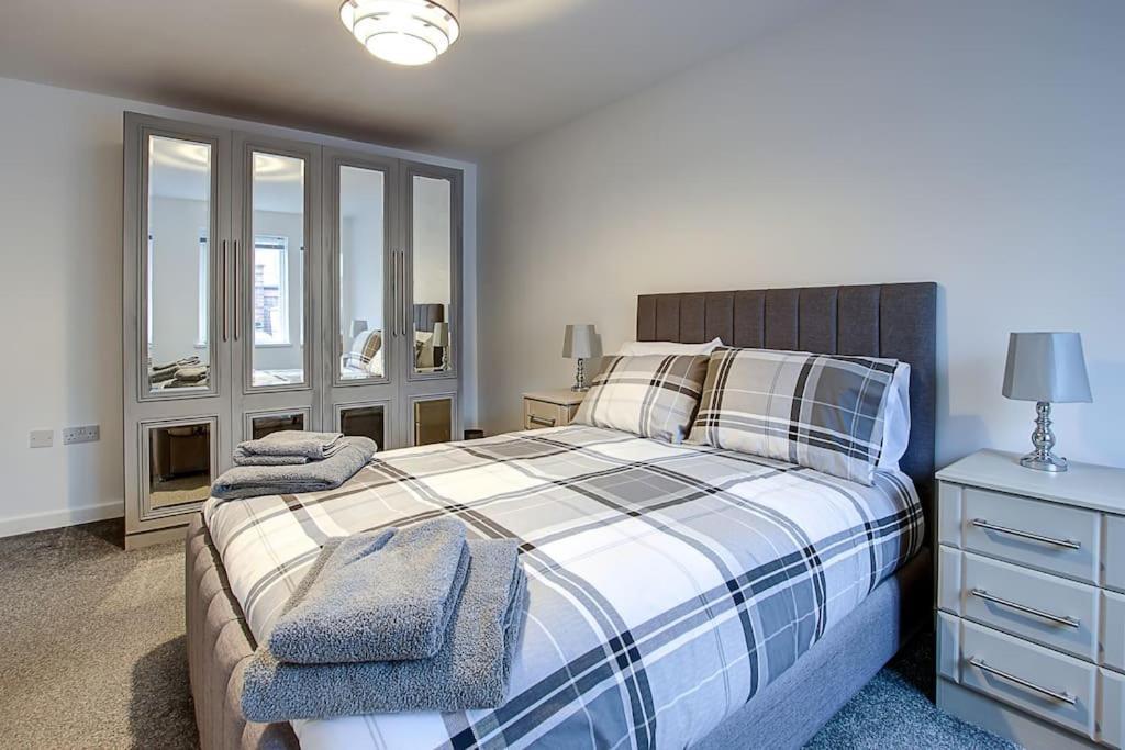 Sunderland Short Stays 2 Bedroom Apartment Free Parking Fulwell Sr6 Extérieur photo